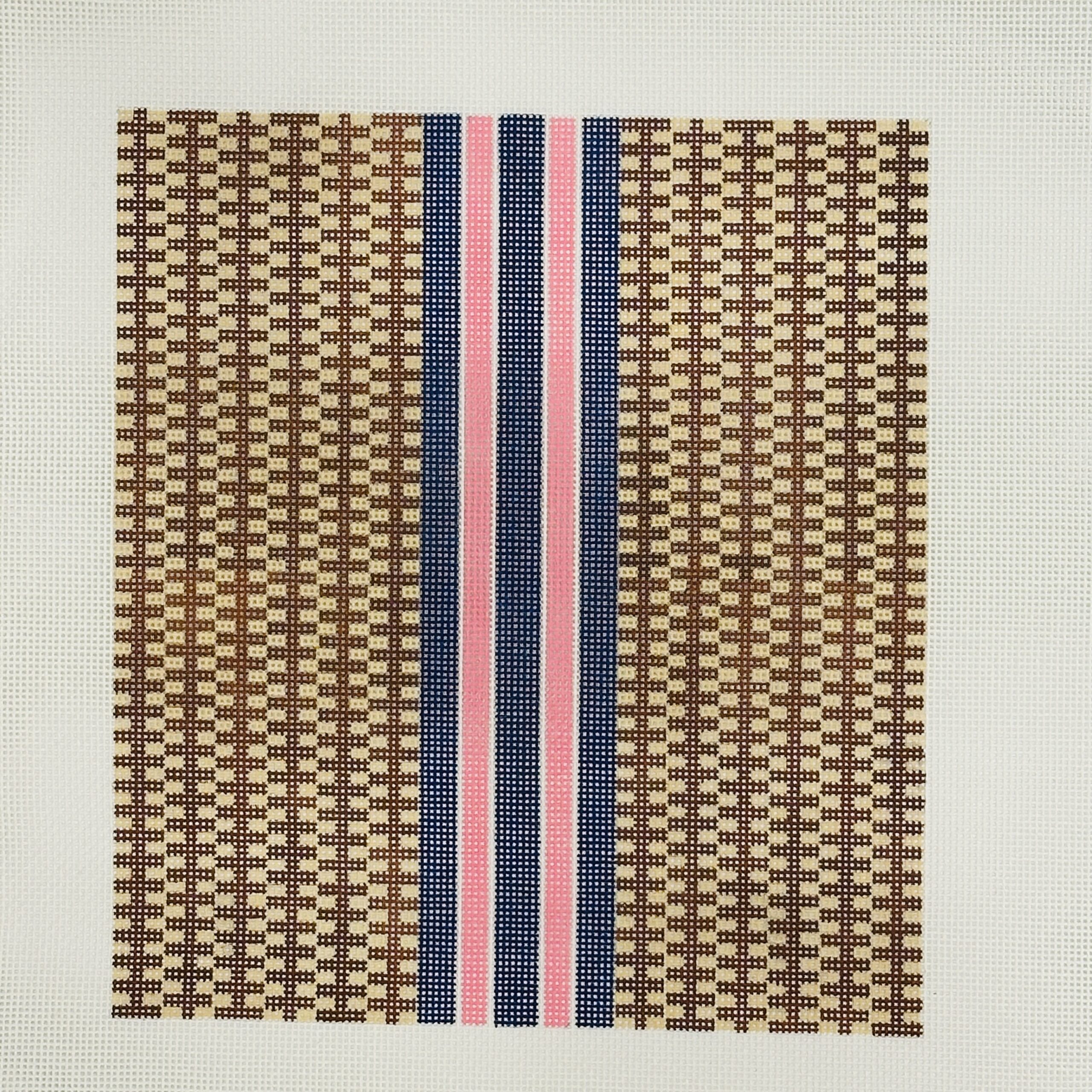 Nantucket Basket for Carrie Dunham's Lizzie Clutch